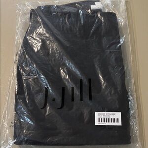 J. Jill Women’s Velvet Pants in Black NWT Size 8P